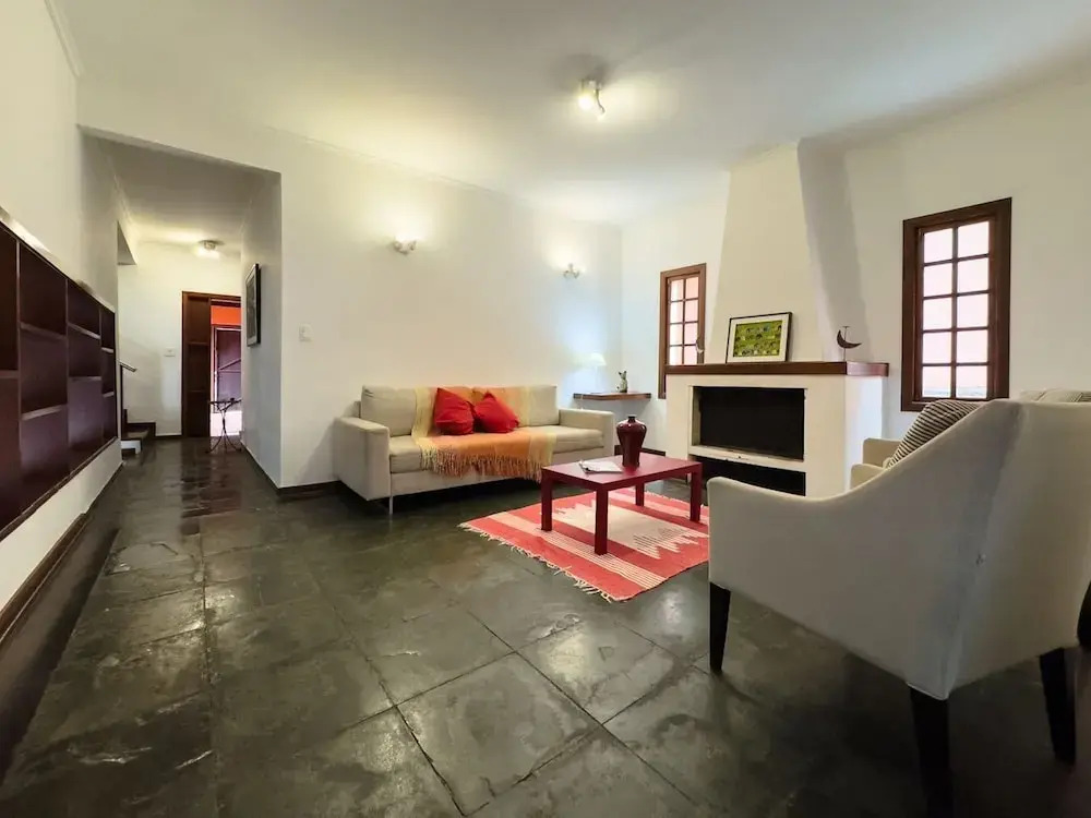 Casa espaçosa a apenas 30 minutos de SP