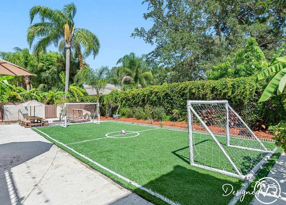 Pool Soccer Movie Room Game Room Sleeps 20