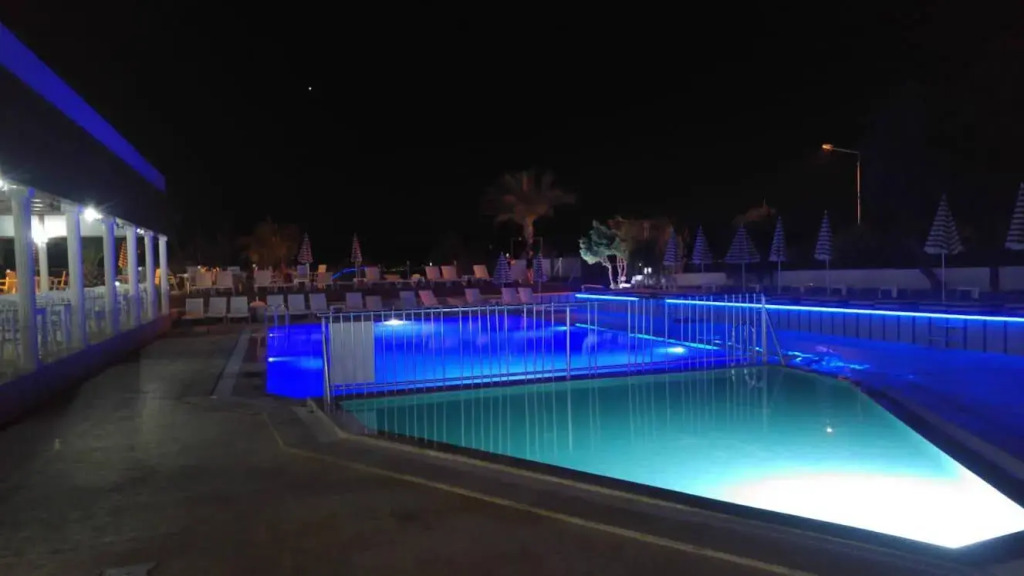 Çeşme Farm Hotel