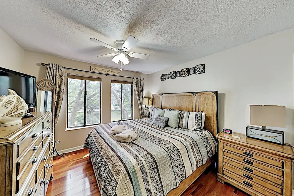 New Listing! Carol's Heaven 2br 2 Bedroom Condo