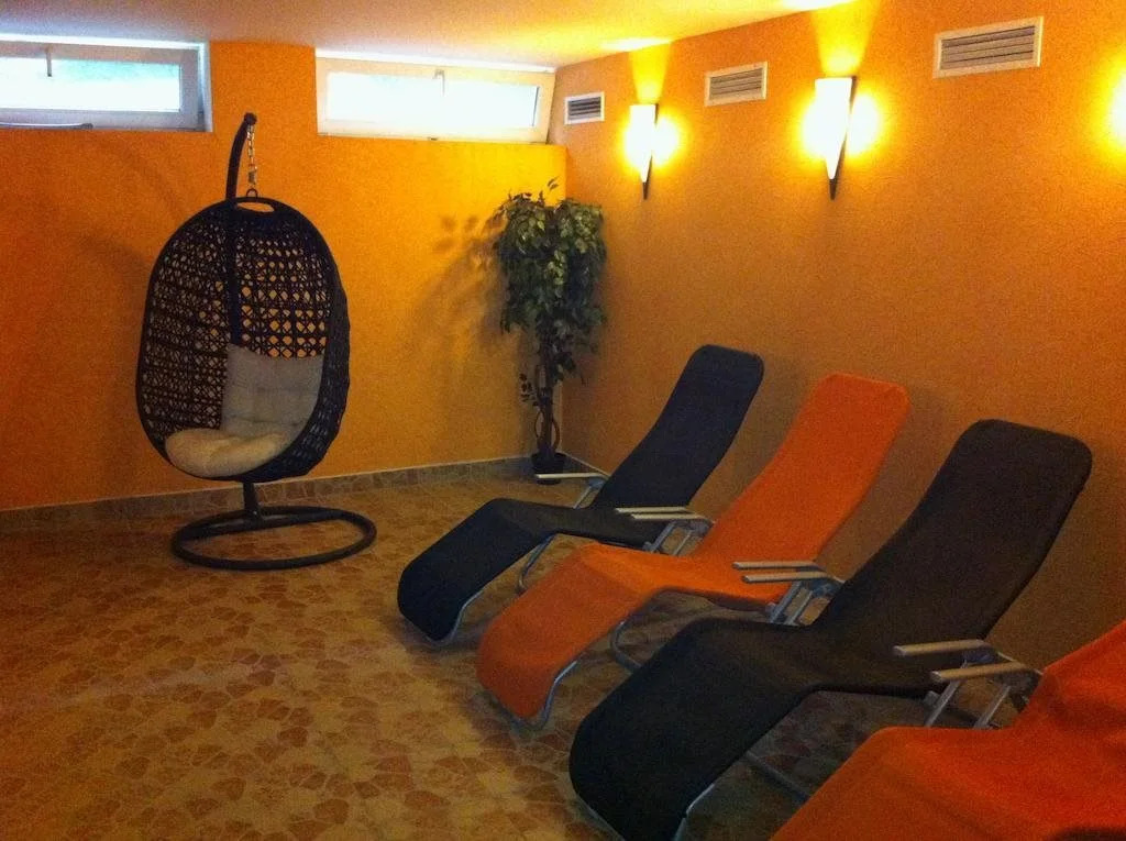 Airport Budapest Sarokhaz Panzio