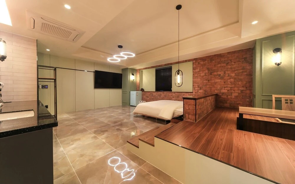 Ulsan Jinjangdong Samsungjang Hotel