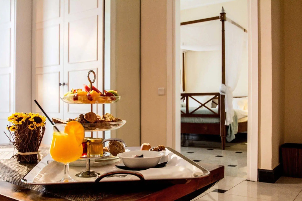 Mabely Grand Hotel