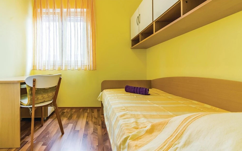 Beautiful Home in Vodnjan With Wifi and 2 Bedrooms