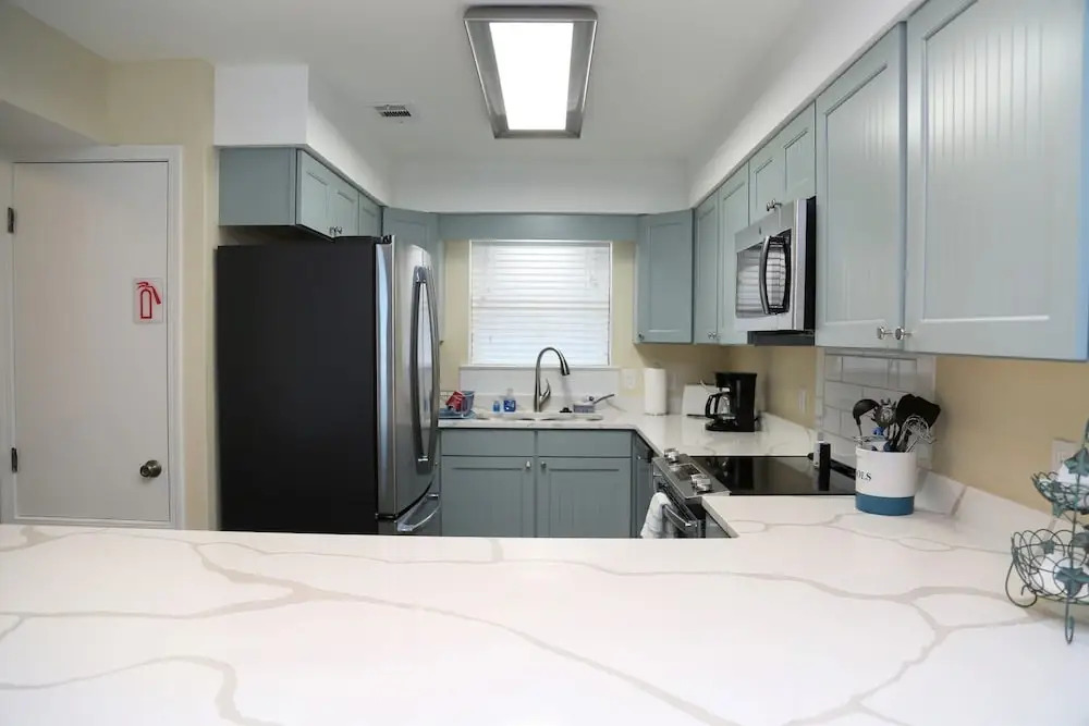 Ocean Reef 802 3 Bedroom Townhouse by RedAwning