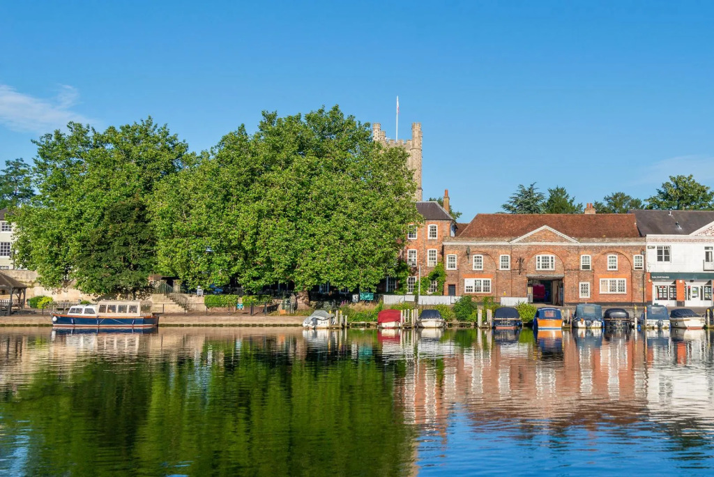 The Relais Henley