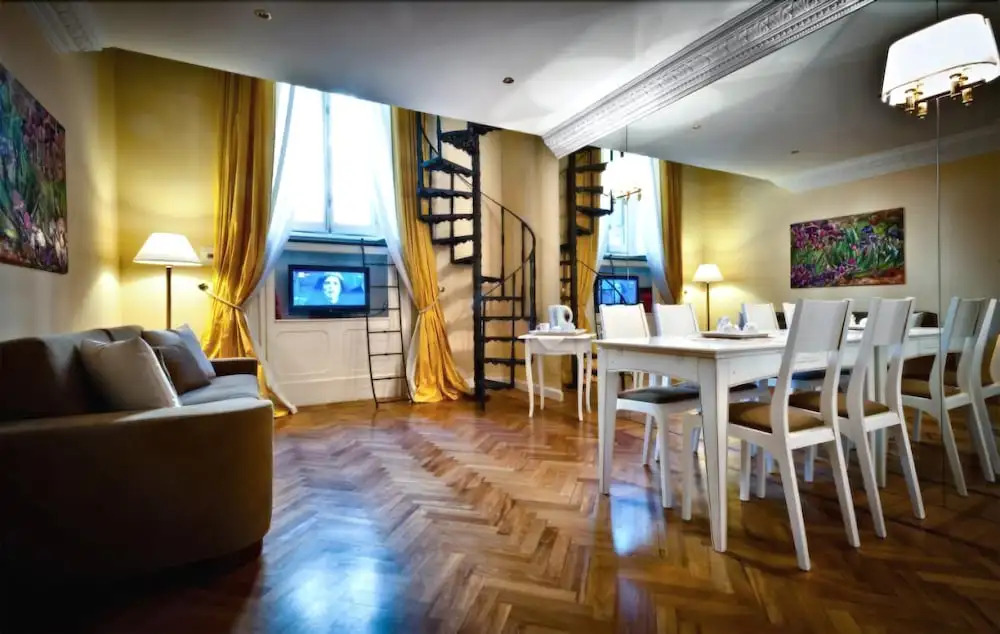 Boccaccio Apartment
