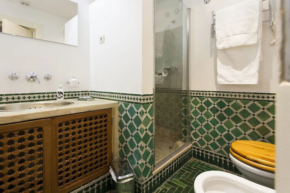 ALTIDO Elegant 3BR Apt w/workspace in Chiado