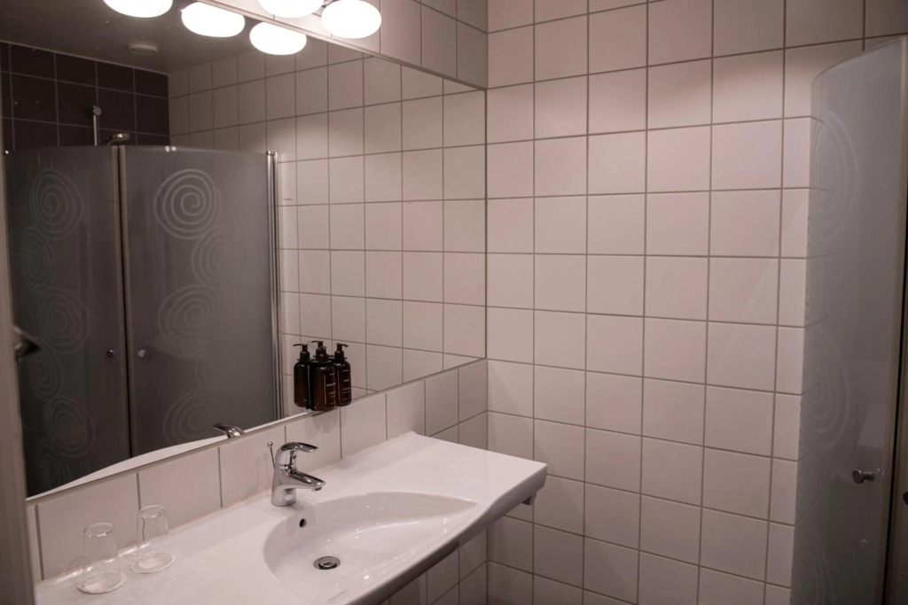 Home Hotel Odin
