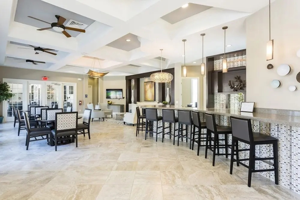 Sr_922r Solterra Breeze 6 Bedroom Home
