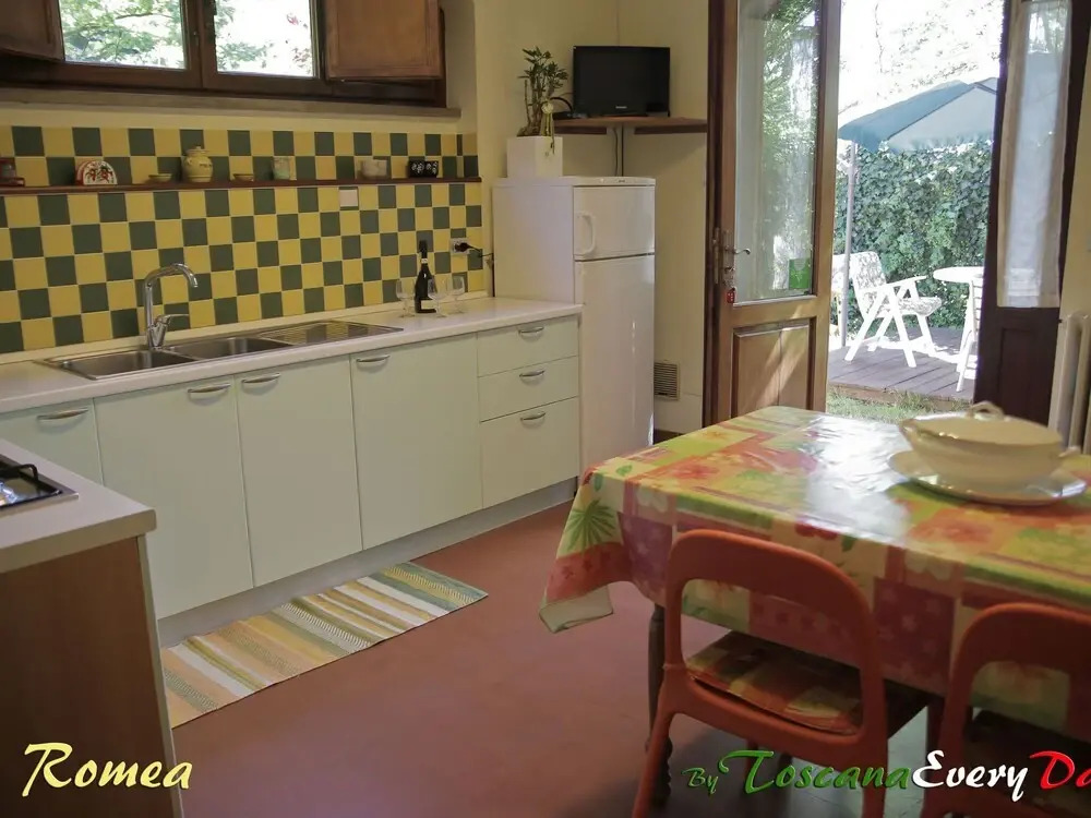 Splendid Holiday Home in Altopascio With Garden