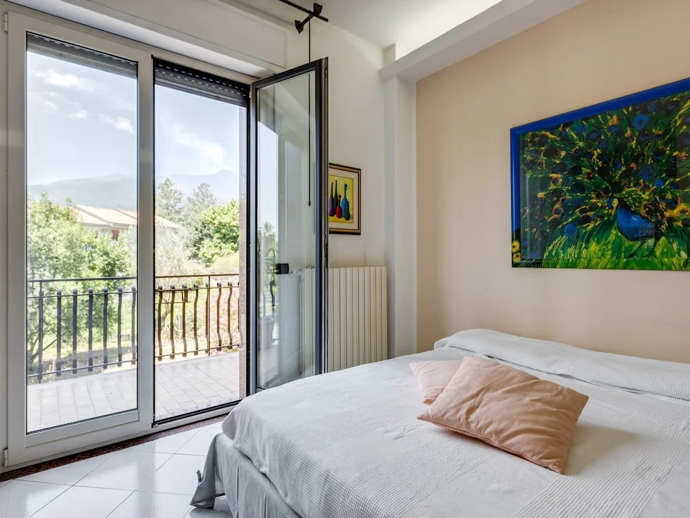 Pretty Apartment in Santa Venerina With Garden