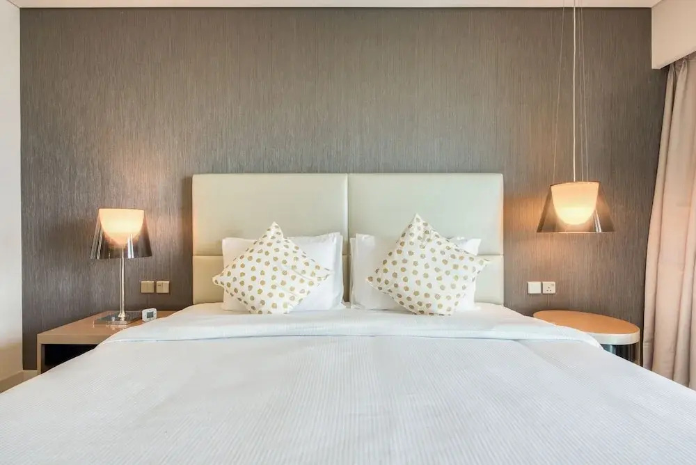 Maison Privee - Cool Dubai Apt next Burj Khalifa & Design District