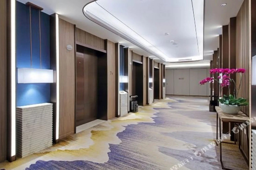 Howard Johnson Caexpo Plaza Nanning