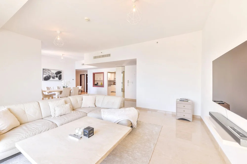Deluxe 3plus1BR JBR - Sea View - Balcony