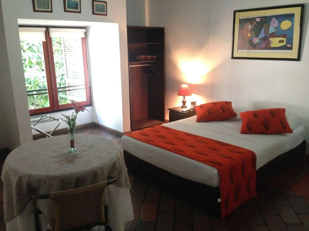 Hotel Neuchabel