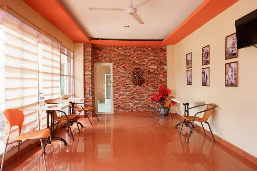 RedDoorz at Losari Area 2 Makassar