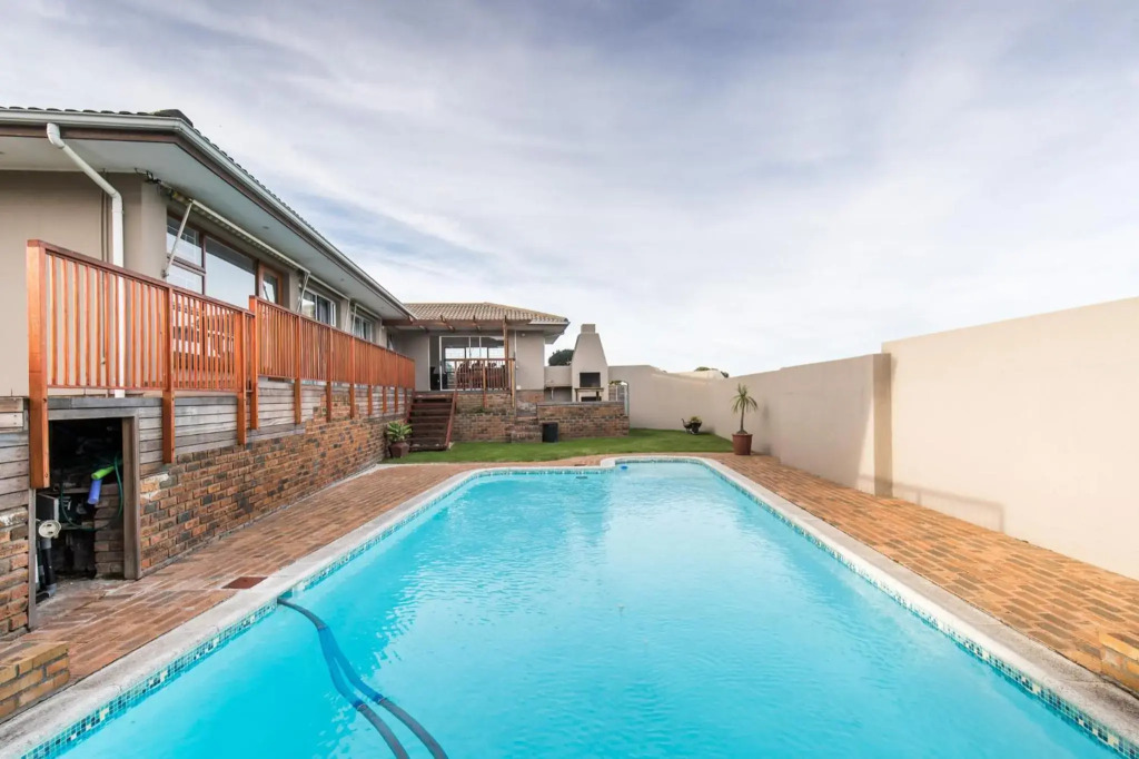 Cornerstone Accommodation