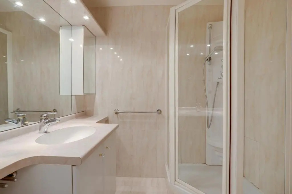 85 Sq.M. 3 Bdrm Apartment Pointe Croisette/Beaches by Olidesi