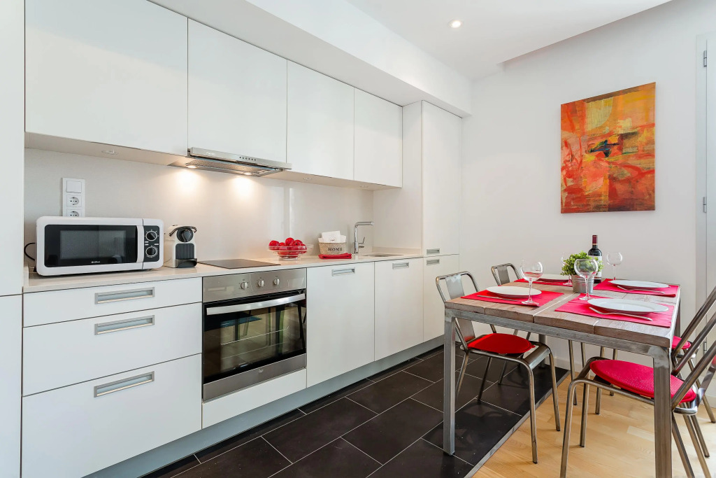 1 BR Rambla Suite & 2 Pools Rooftop Terrace Sea View - HOA 42152
