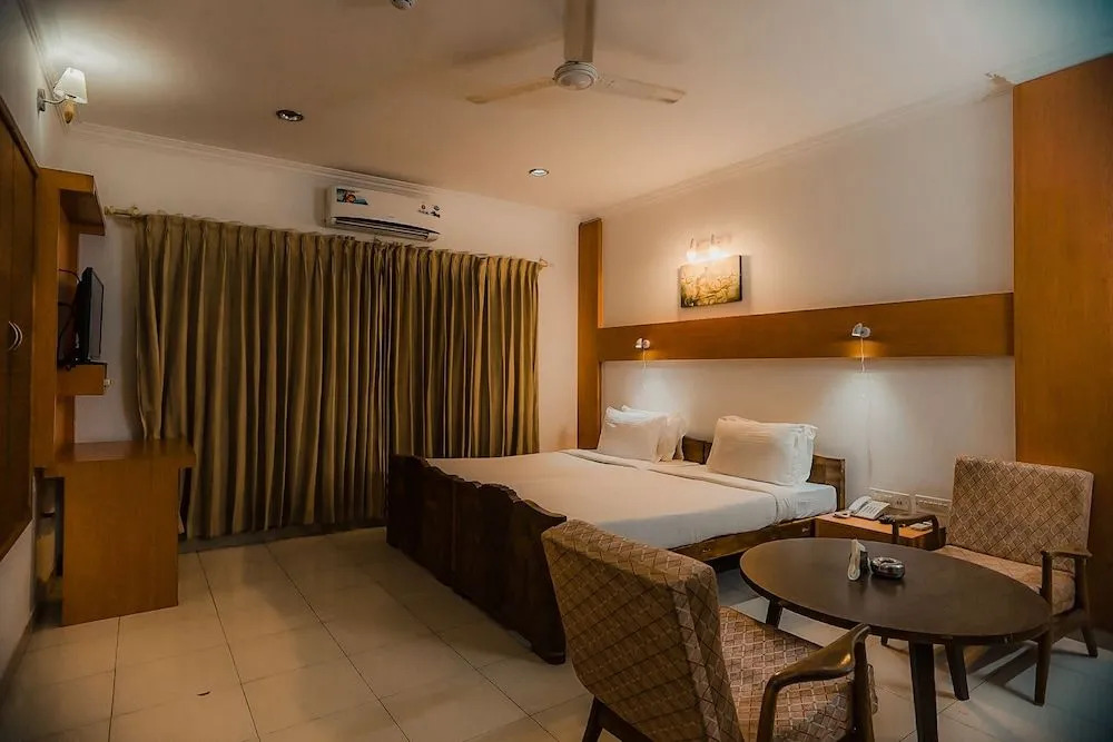 Sea Queen Hotel