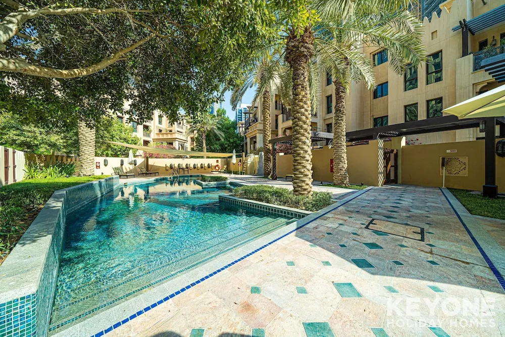 KOHH – 1BR in Zanzebeel