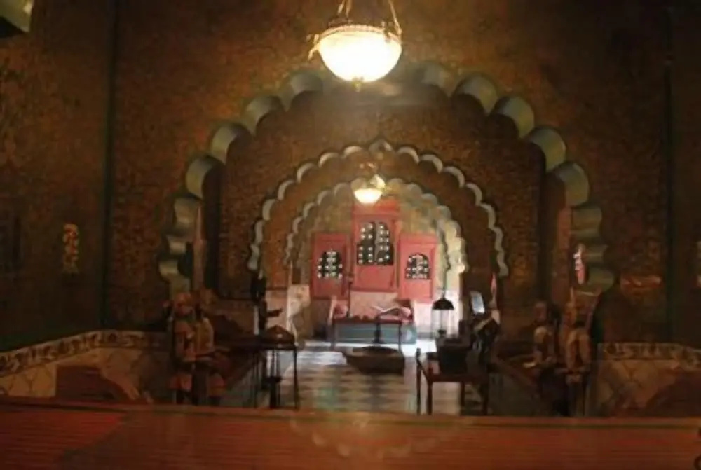 Hotel Bhairon Vilas