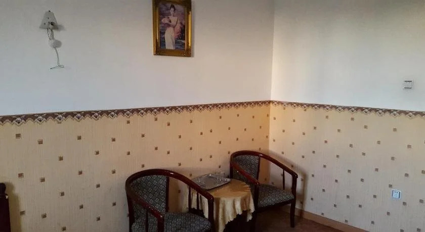 Chandmani Hotel&Tour