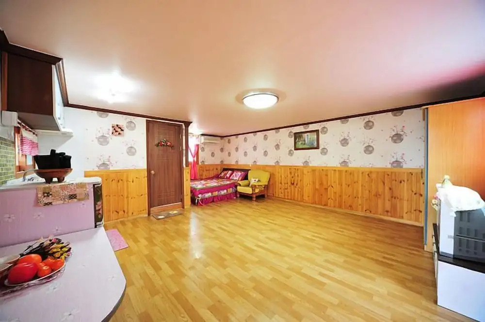 Star Song Pension