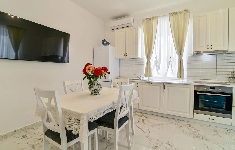 Stunning Home in Seget Donji With Wifi and 1 Bedrooms