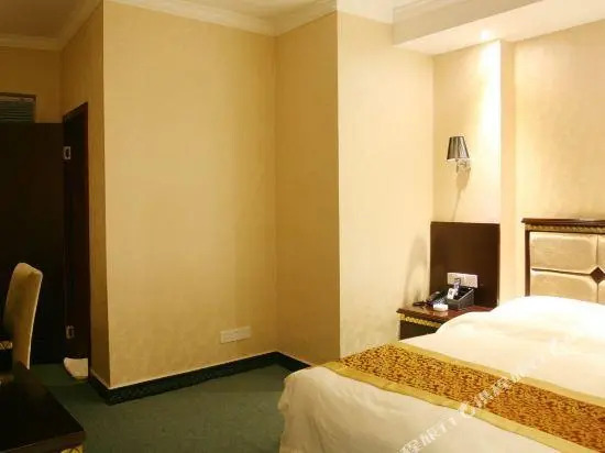 Wanzai Hotel