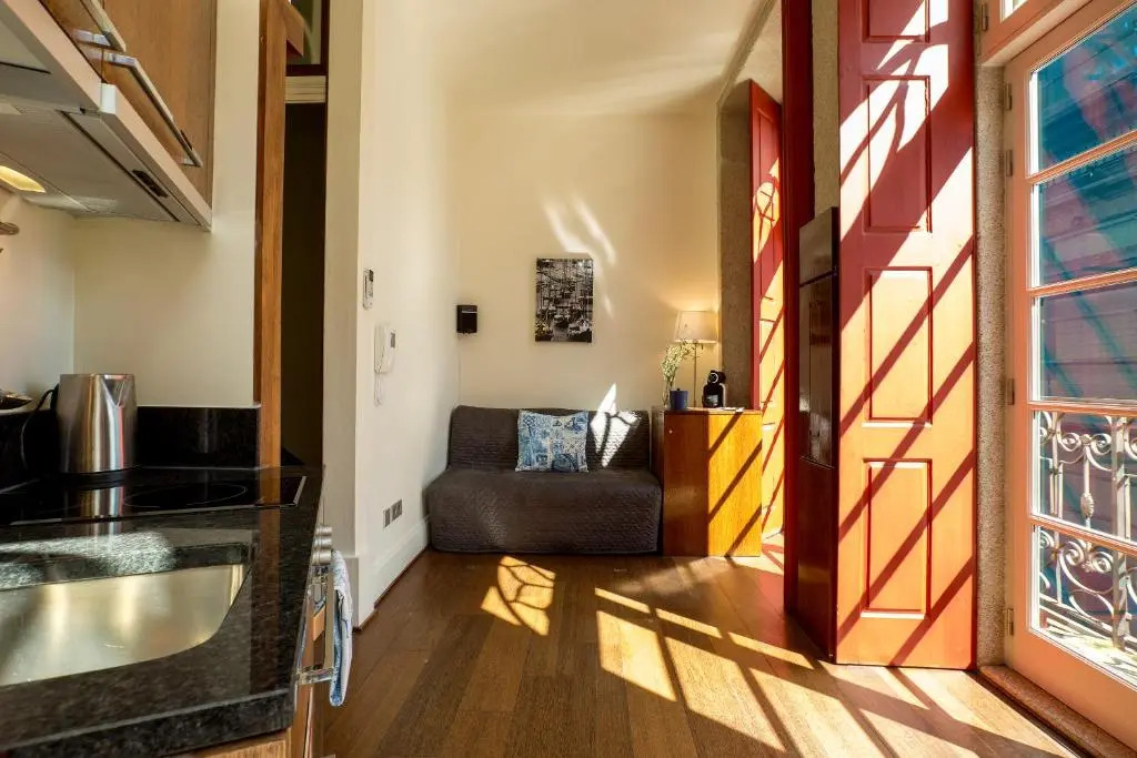 Flores Lofts