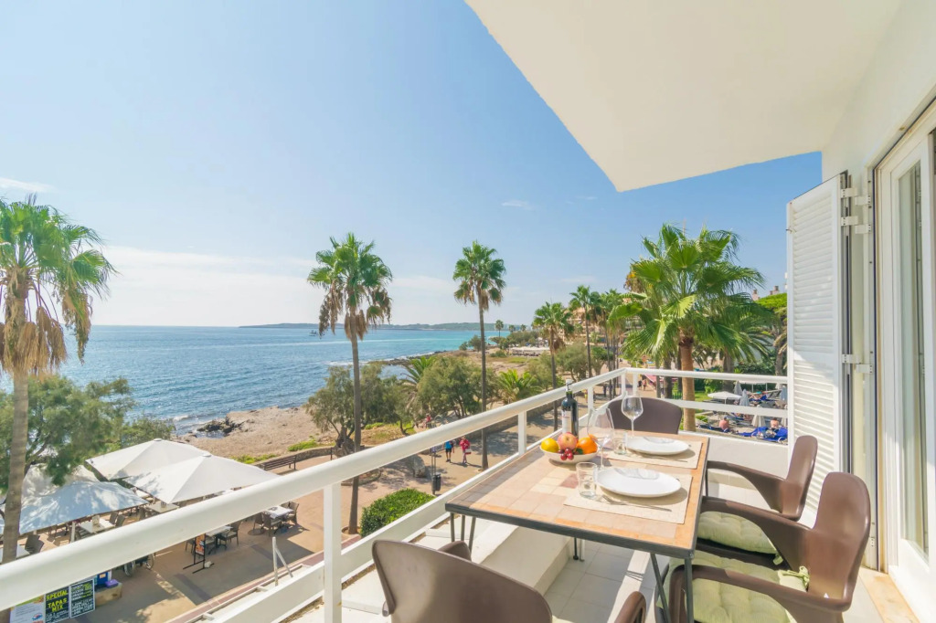 SES ROQUES DE CALA BONA - Apartment with sea views in Cala Millor. Free WiFi