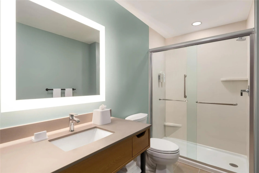 LivSmart Studios By Hilton Kokomo