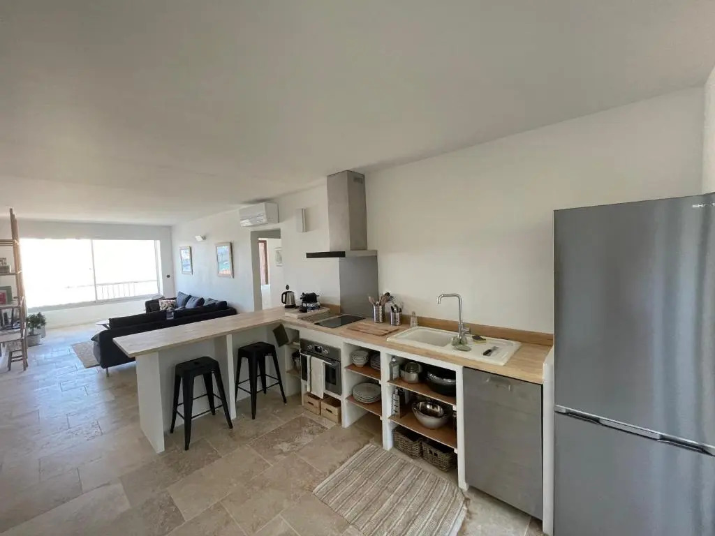 Cosy T3 proche plage. Fibre. Clim