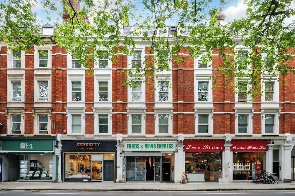Avari Apartments - Grays Collection