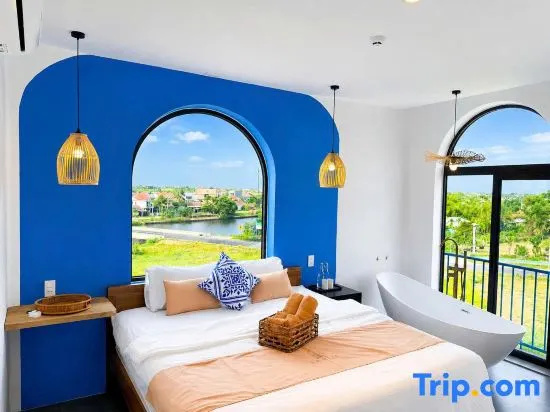 La Riva Riverside Hue Hotel & Rooftop