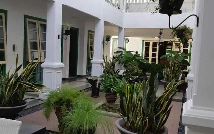 Rumah Jawa Guest House