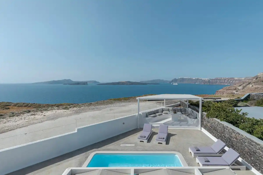 Hemera Holiday Home villa on Santorini
