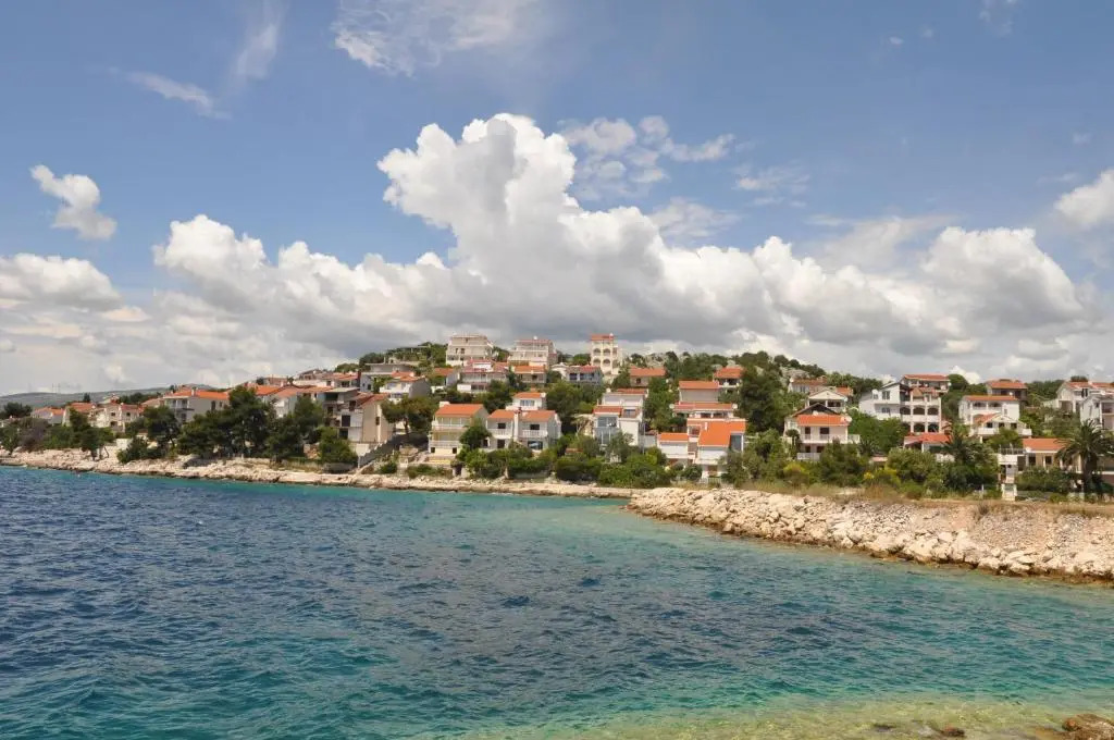 Hugh luxury house with 3 big terrace and sea view