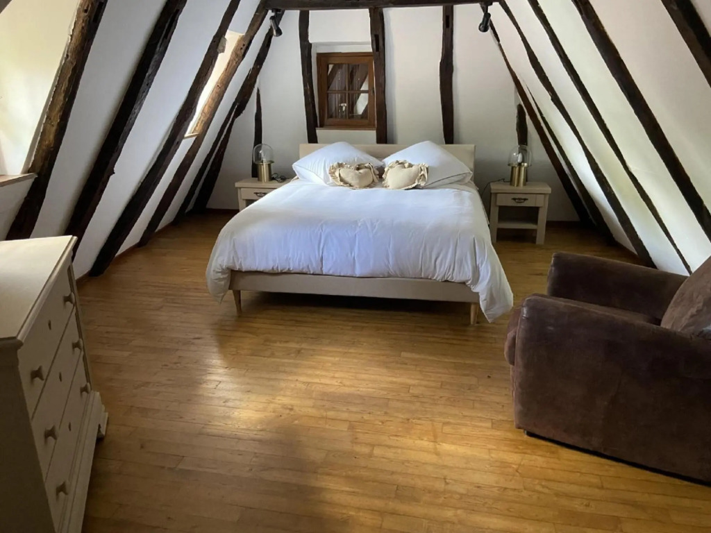 Charming 1930s Home in Altillac