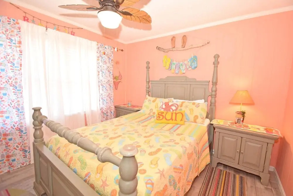Twin Tree Road 511 3 Bedroom Home by RedAwning