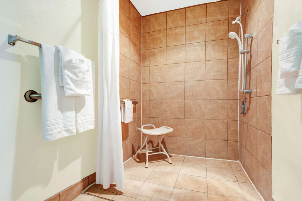 Days Inn & Suites by Wyndham Albuquerque West