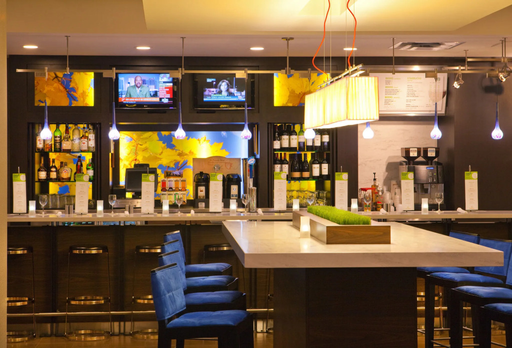 Hotel Pentagon South