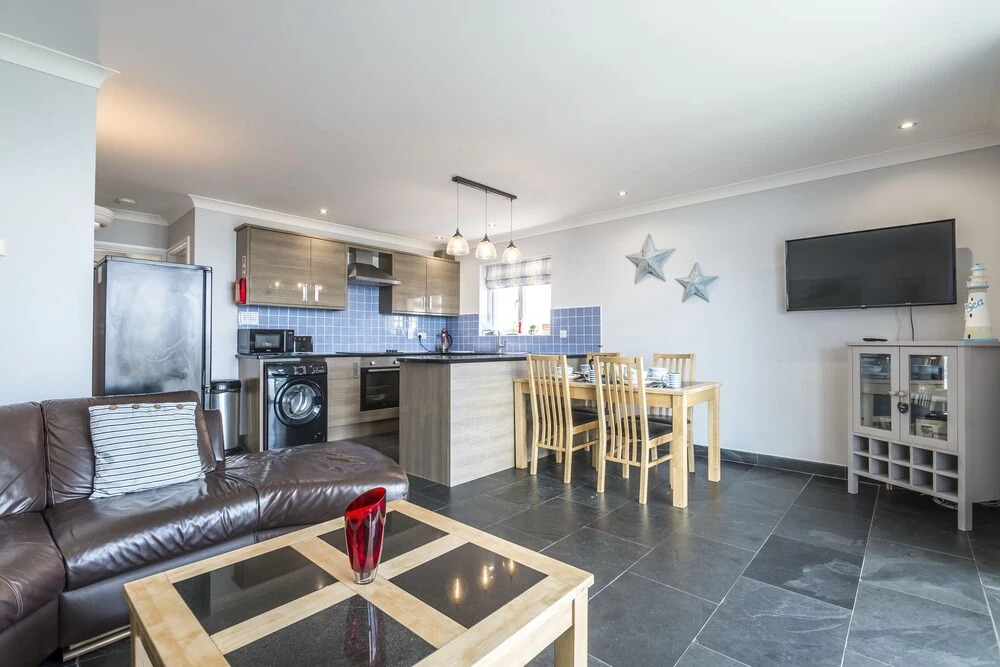 Pendine Heights - 2 Bedroom Apartment