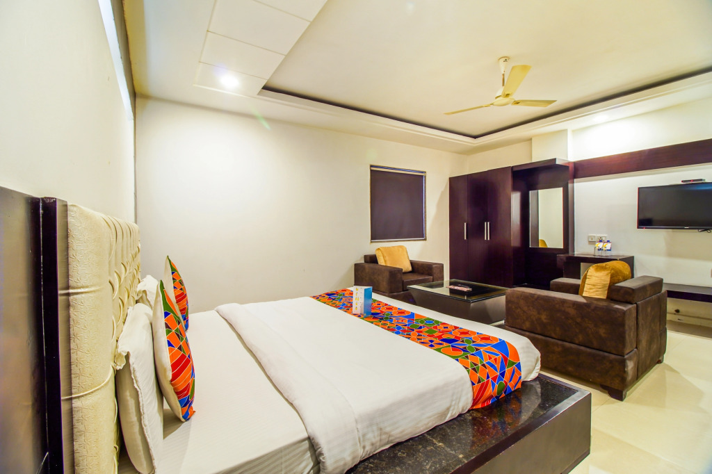 FabHotel Transit Delhi Airport