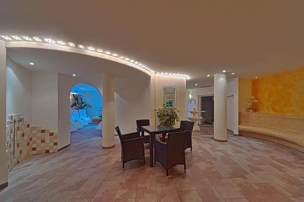 Hotel Alpin