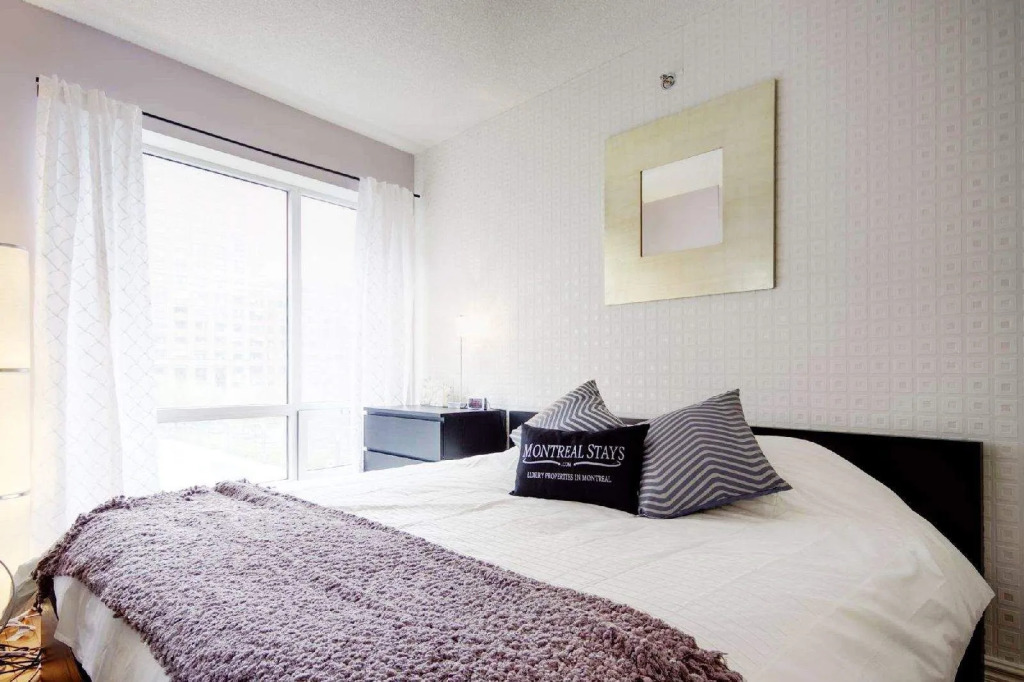 Le 1009 Bleury by CorporateStays