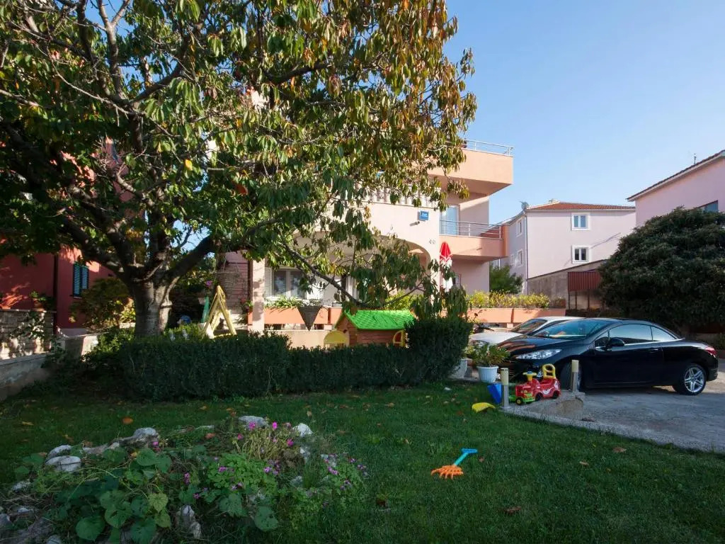Guesthouse Brodarica