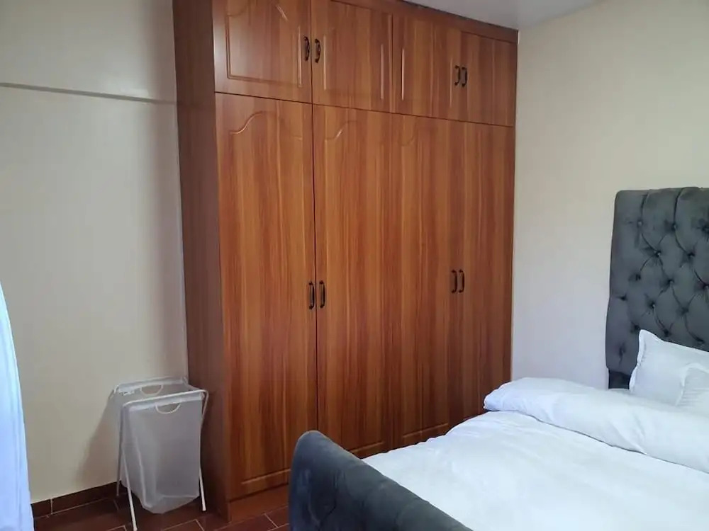 Lux Suites Kileleshwa Business Apartments